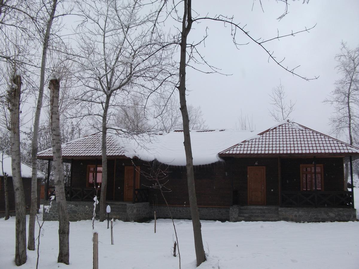 Kish Adasi Sheki Exterior photo