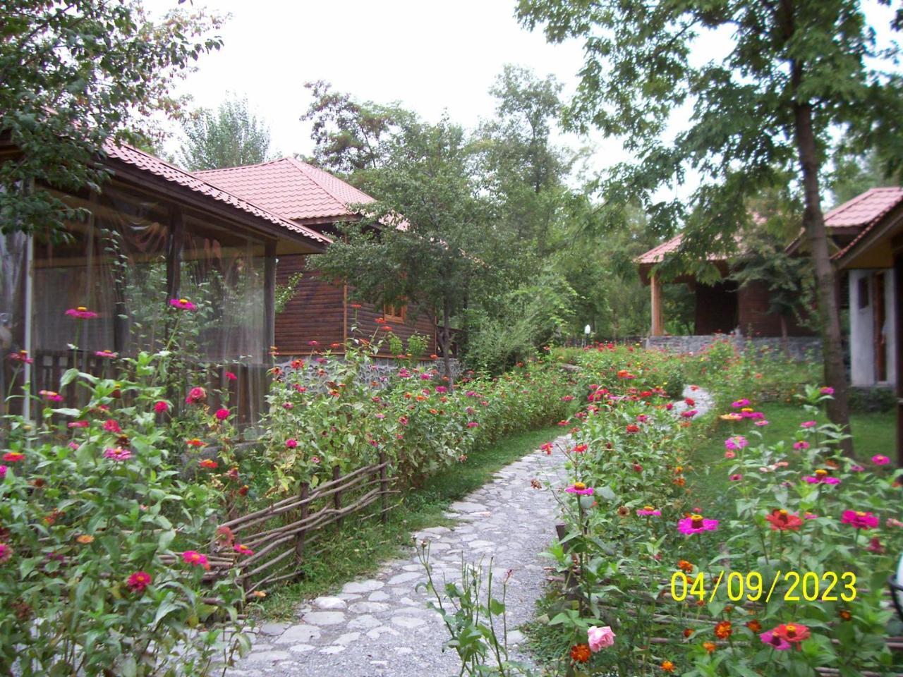 Kish Adasi Sheki Exterior photo